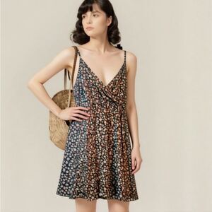 Pink and White Flowers Wrap Bust Spaghetti Strap Dress